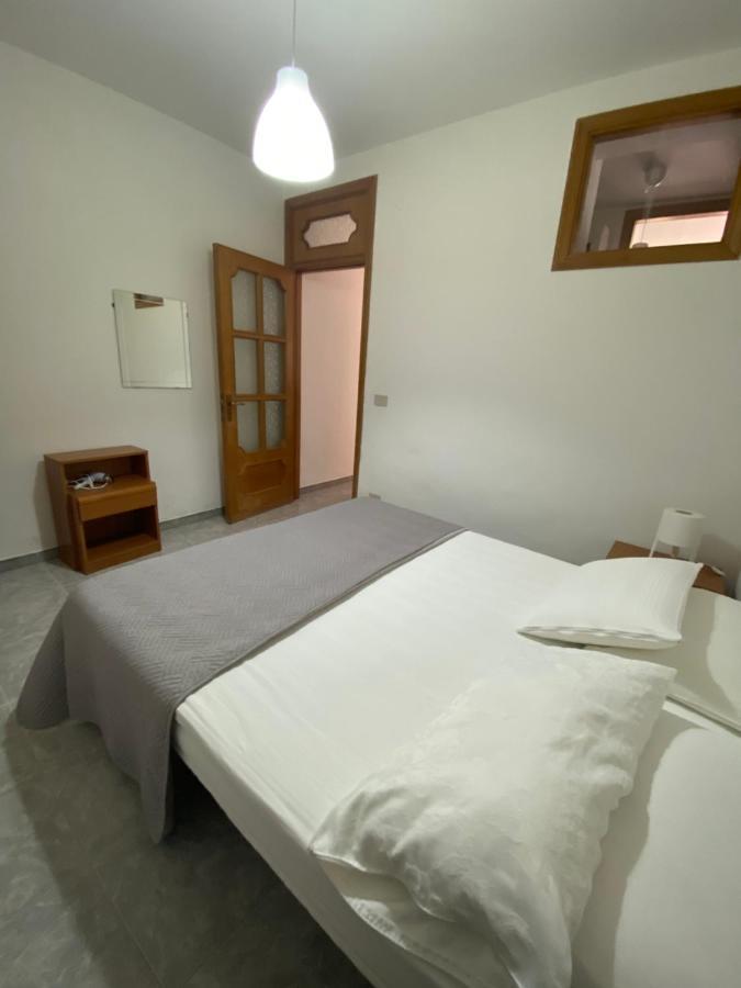 Tosk House 2 Apartment Peschici Bagian luar foto
