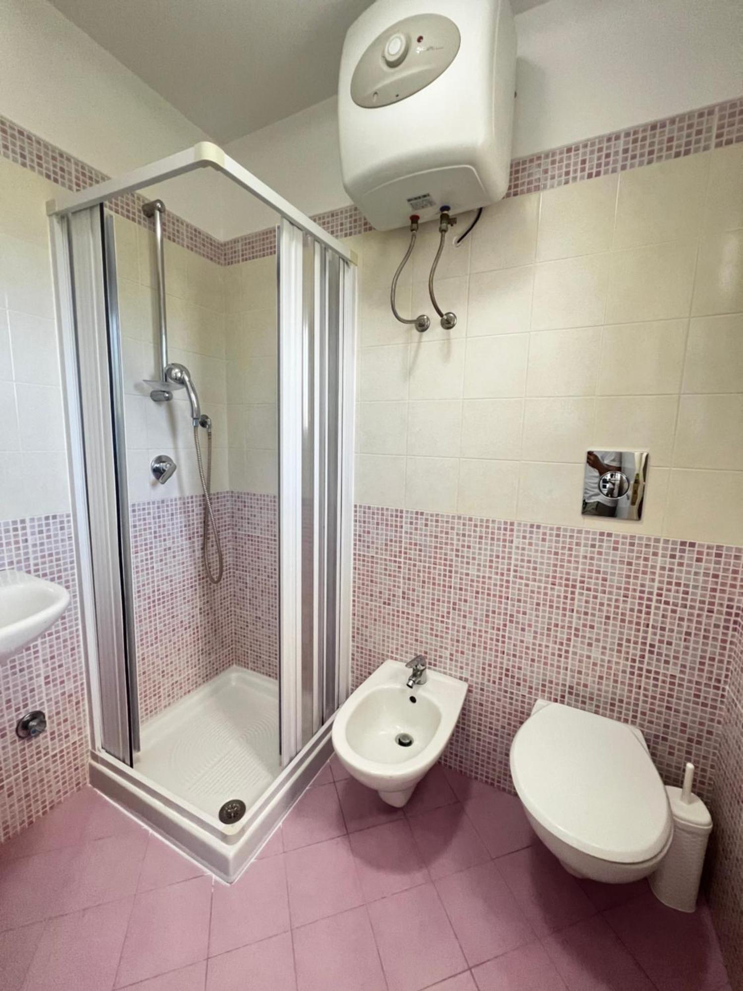 Tosk House 2 Apartment Peschici Bagian luar foto