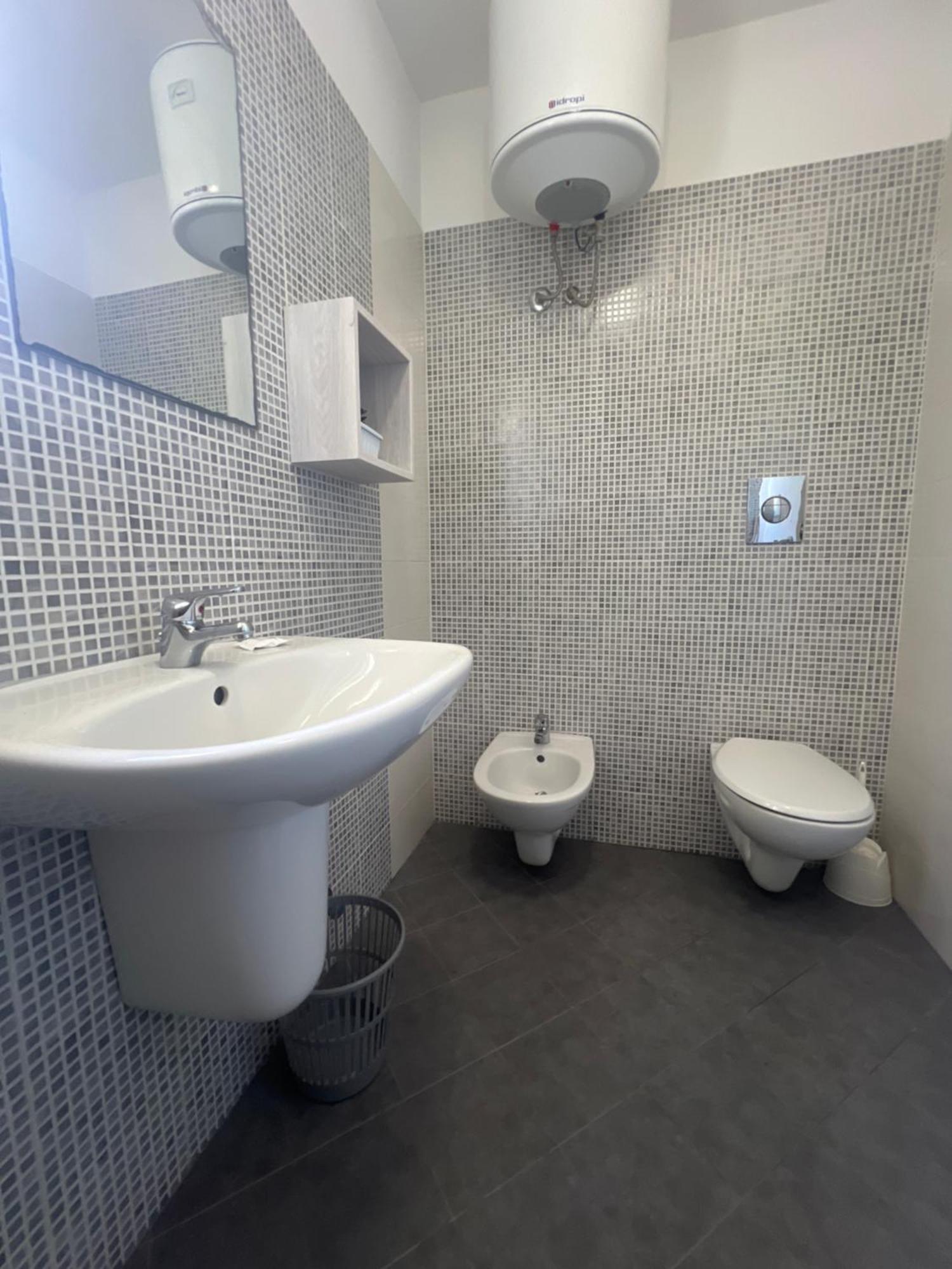 Tosk House 2 Apartment Peschici Bagian luar foto