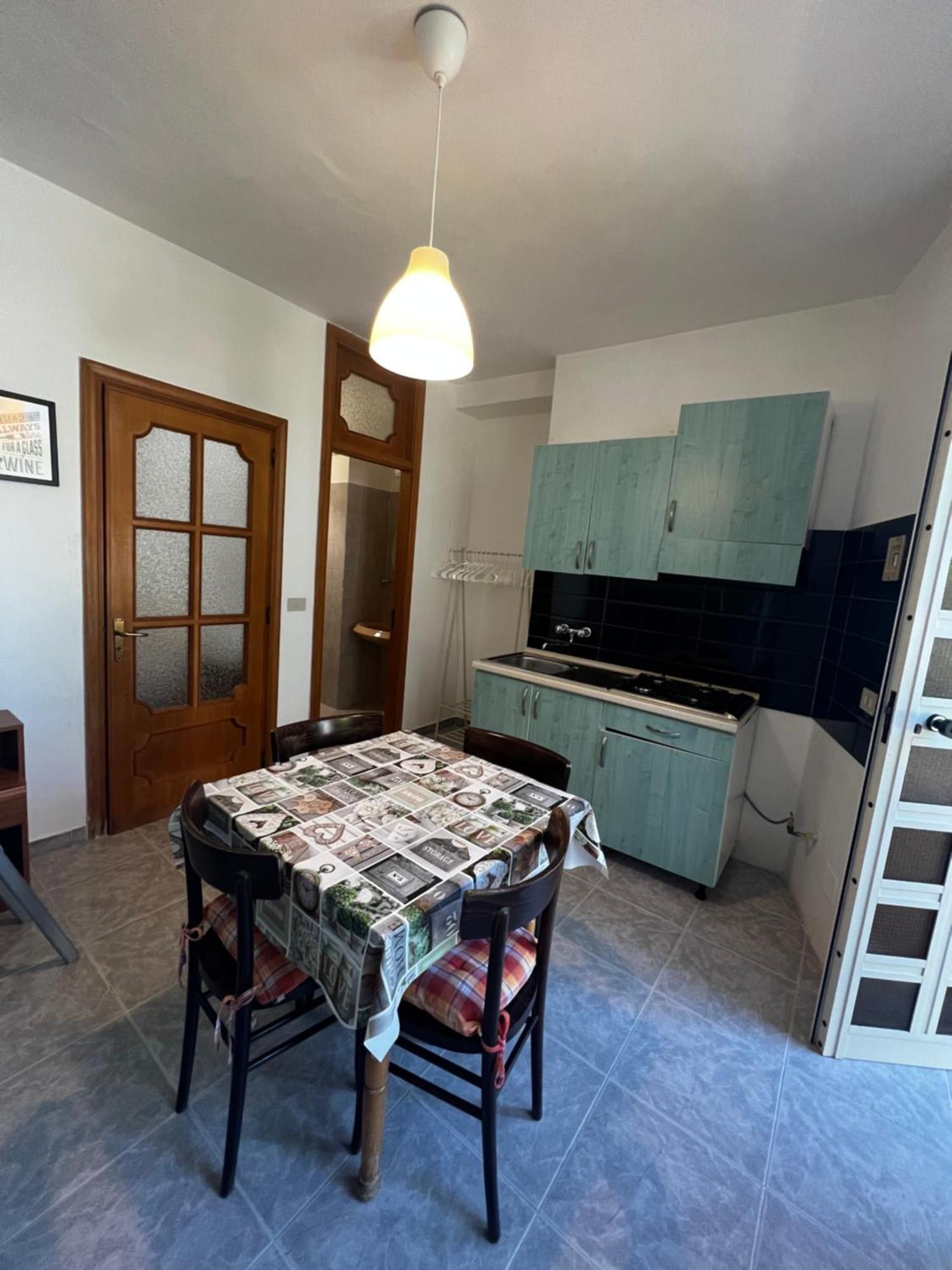 Tosk House 2 Apartment Peschici Bagian luar foto