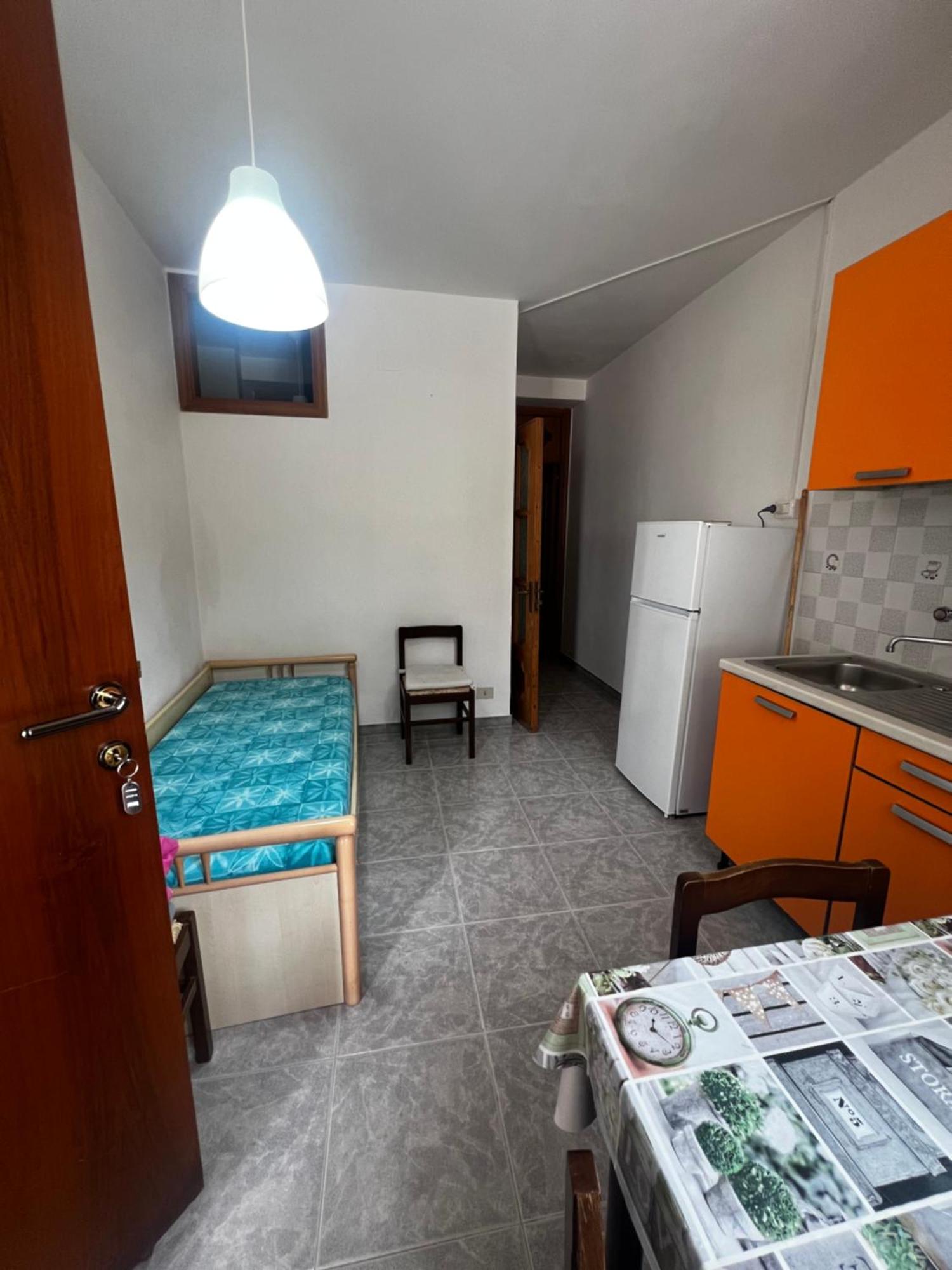 Tosk House 2 Apartment Peschici Bagian luar foto